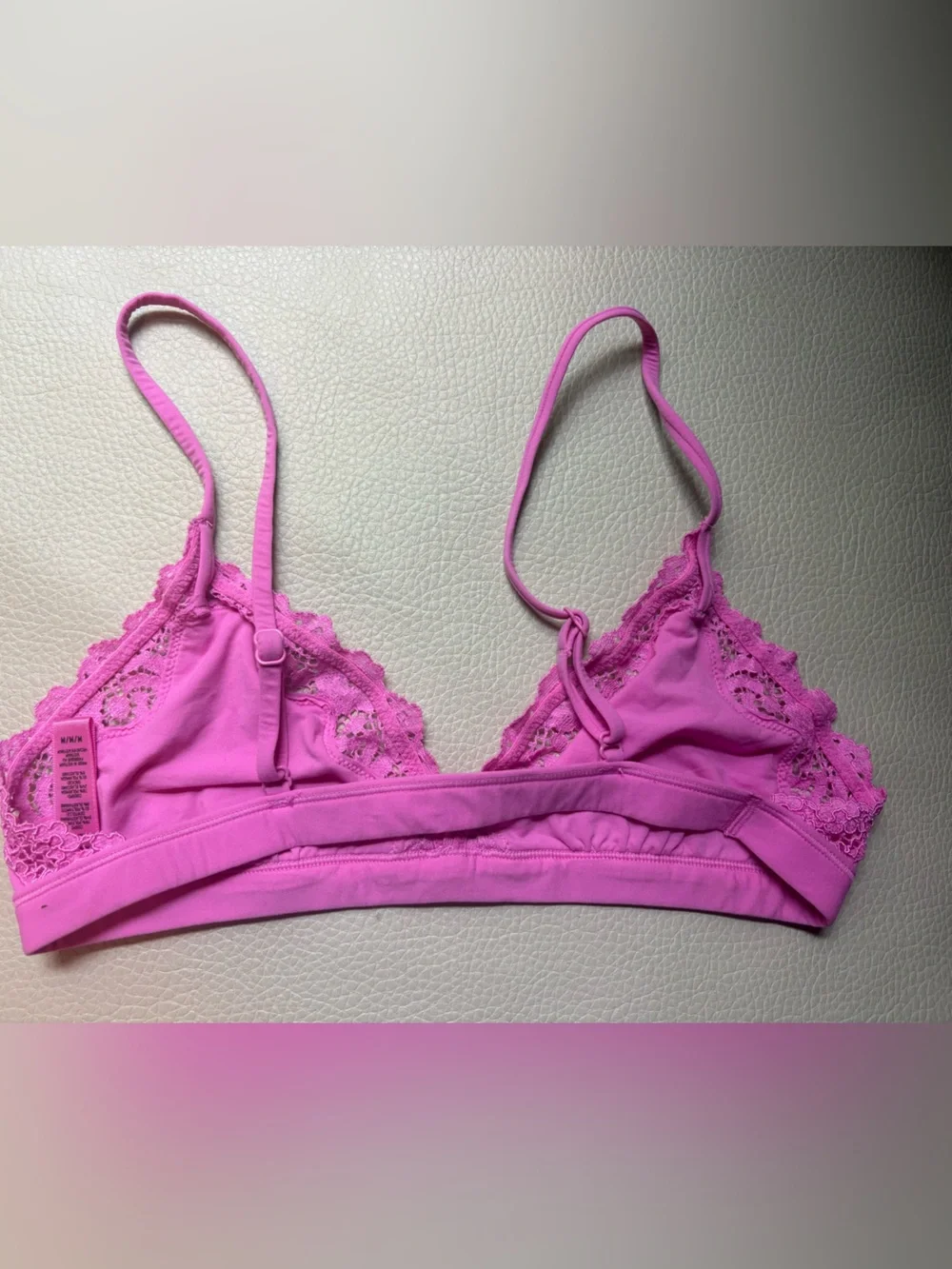 Skims Bralette - Picture 2 of 3